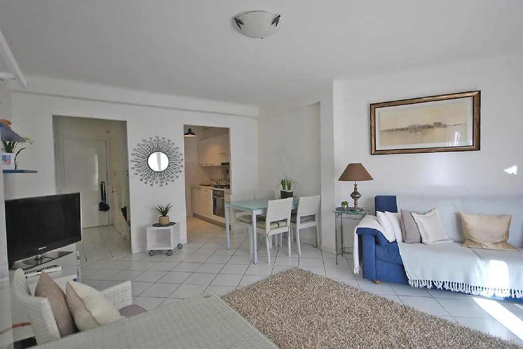 Apartamento One Bed Apt With A Garden Terrace In A Quiet Area Of Cannes Walking Distance To The Croisette 1911 Francia