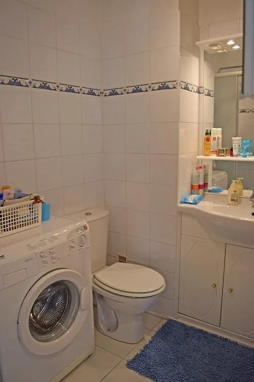 Apartment One Bed Apt With A Garden Terrace In A Quiet Area Of Cannes Walking Distance To The Croisette 1911